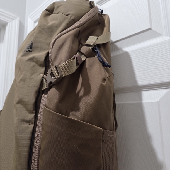 REI Co-op Rucksack 40 - Picture 6 of 14